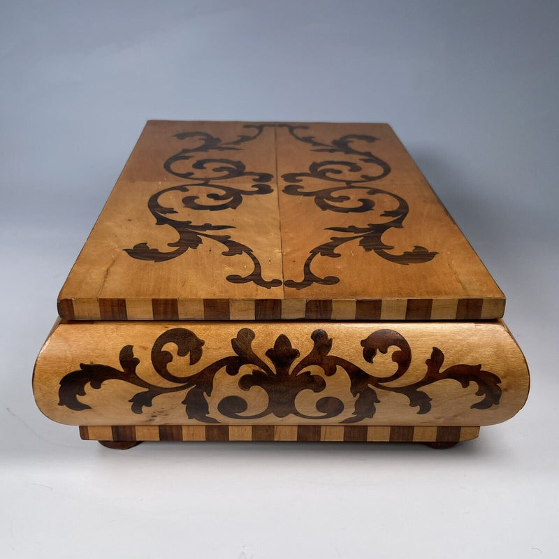 19th Century Italian Inlaid Jewellery Box