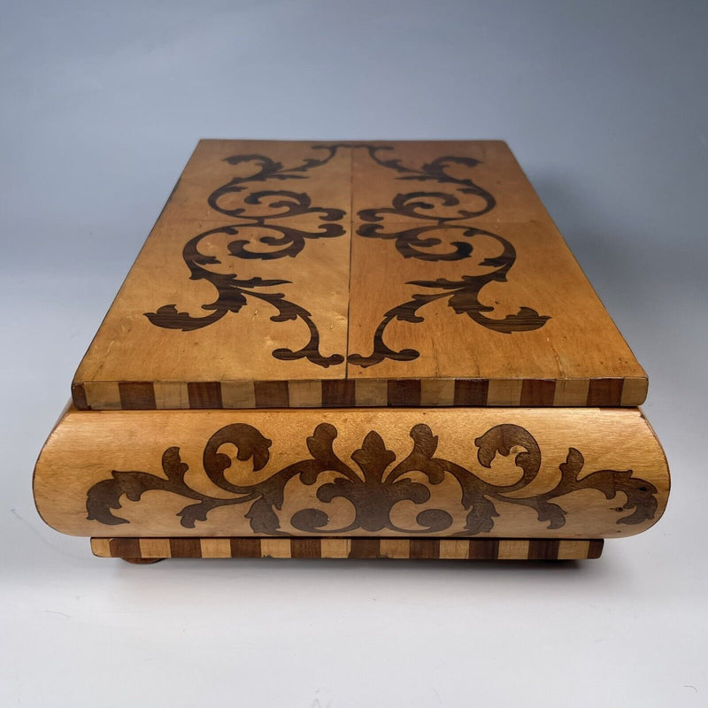 19th Century Italian Inlaid Jewellery Box